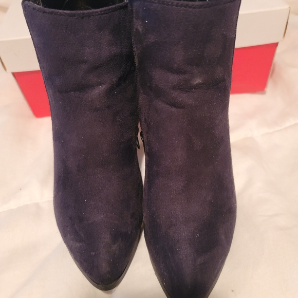 MOVING SALE NEED GONE ASAP!!! - Picture 2 of 4